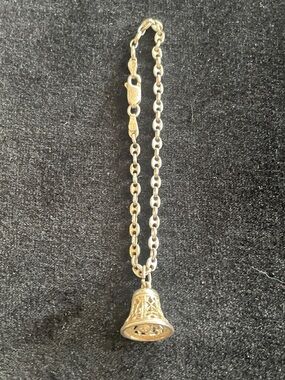 Vintage Gorgeous 925 Sterling silver Italy bracelet with filigree Bell
